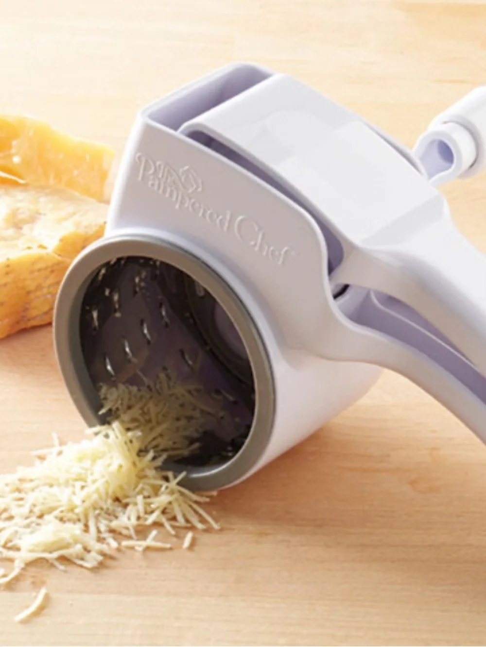 New In Box The Pampered Chef White and Gray Manual Rotary Grater Discontinued